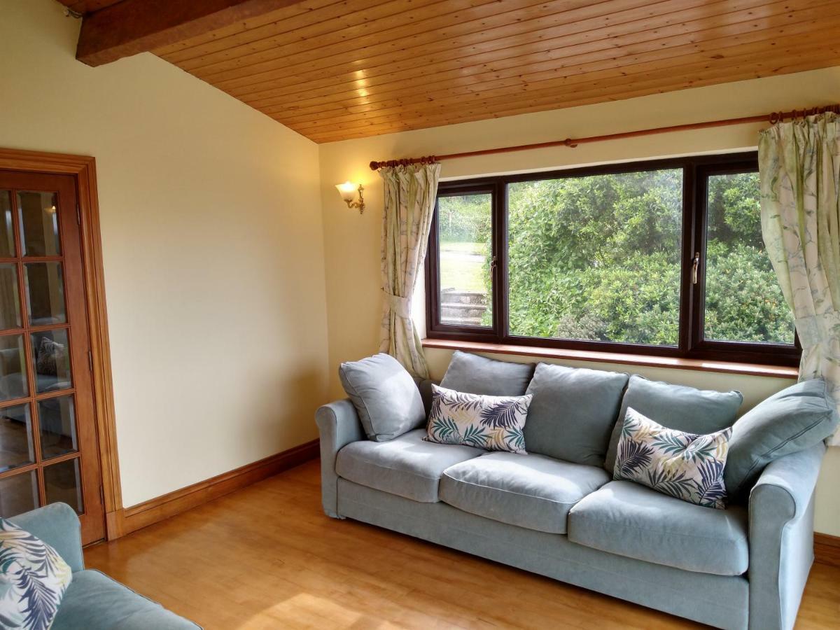 Tyddyn Crwn Country-House Apartments Beaumaris Exterior foto